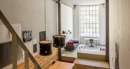 64 m² großes Loft im Industriestil, mitten in der Leipziger Baumwollspinnerei