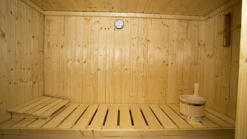Kahden hengen comfort-huone (Naturkomfortzimmer mit Sauna) | Työpöytä, ilmainen Wi-Fi, vuodevaatteet
