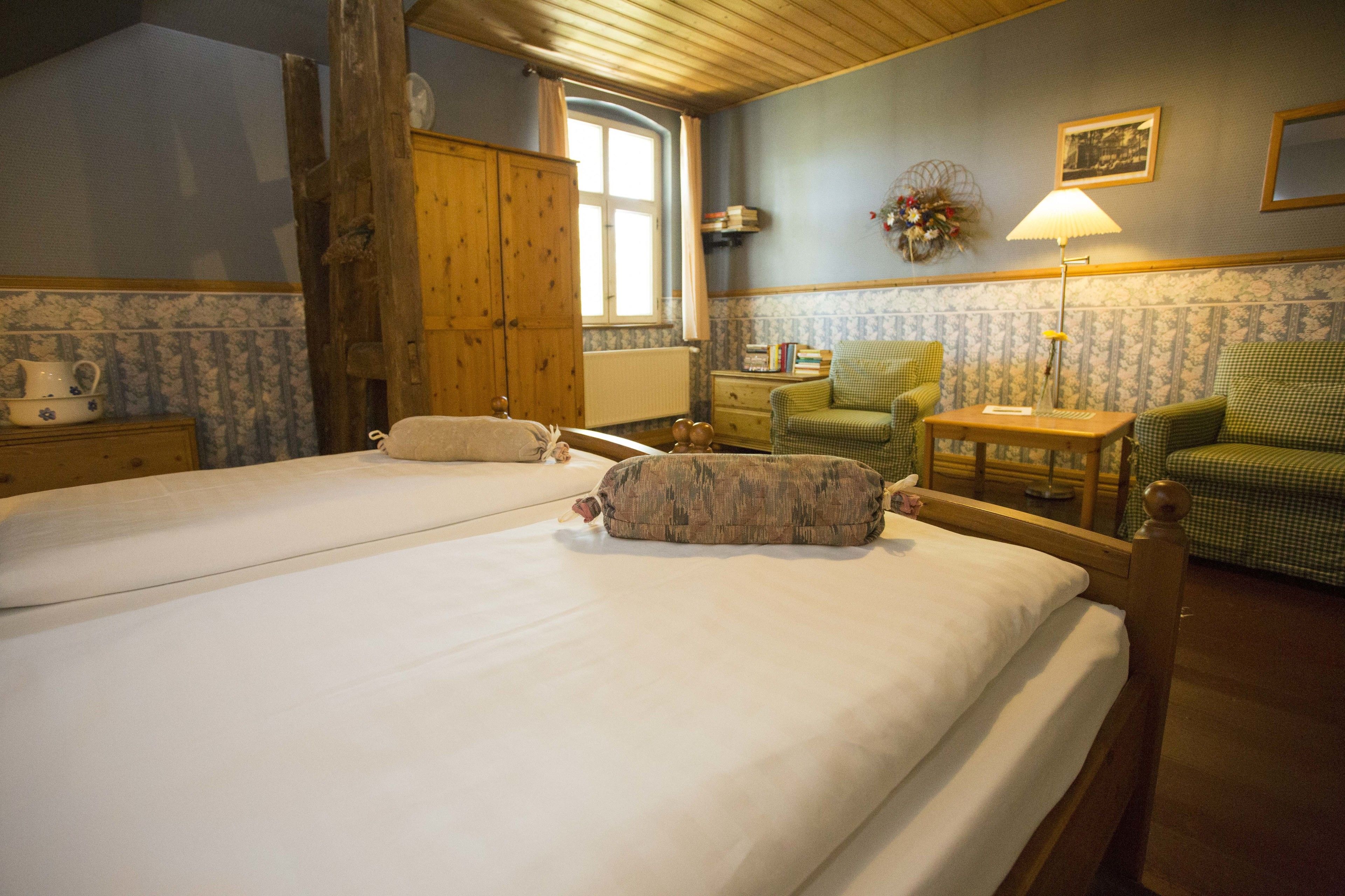 room (große kolonistenzimmer) | 1 bedroom, desk, free wifi, bed sheets