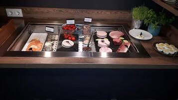 Tägliches inbegriffenes Frühstücksbuffet