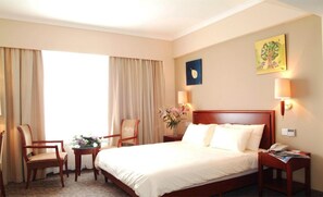 In-room safe, free WiFi - GreenTree Inn Beijing Shunyi District South Shiyuan Street Express Hotel (Shunyi)