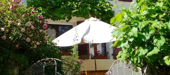 Stilvolle französische Ferienunterkunft mit optionalem Essen