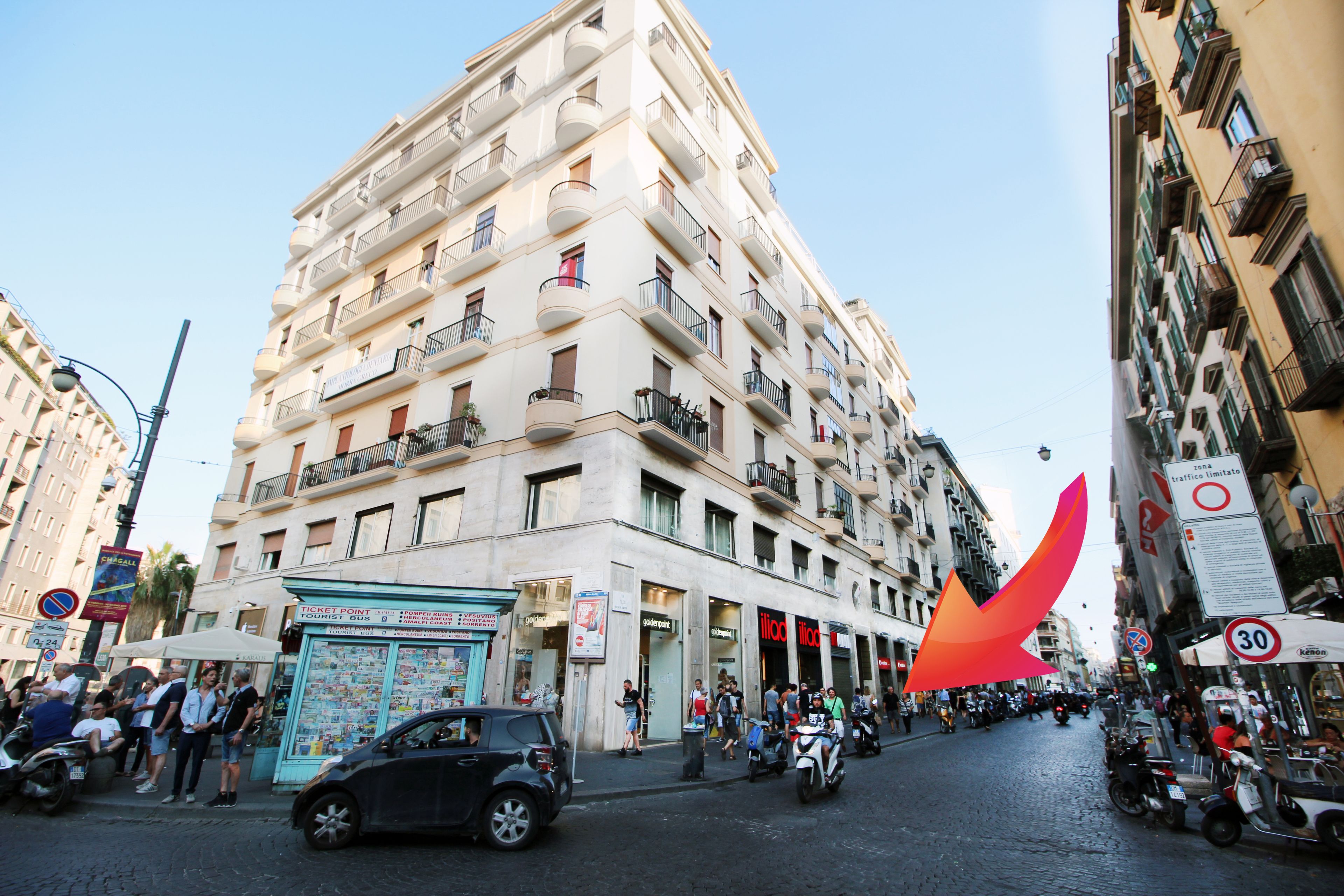 Photo - Piazza Carità