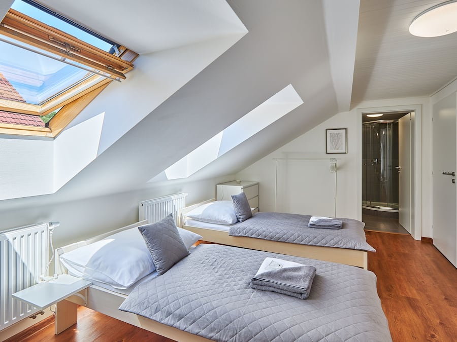 Double or Twin Room (4)