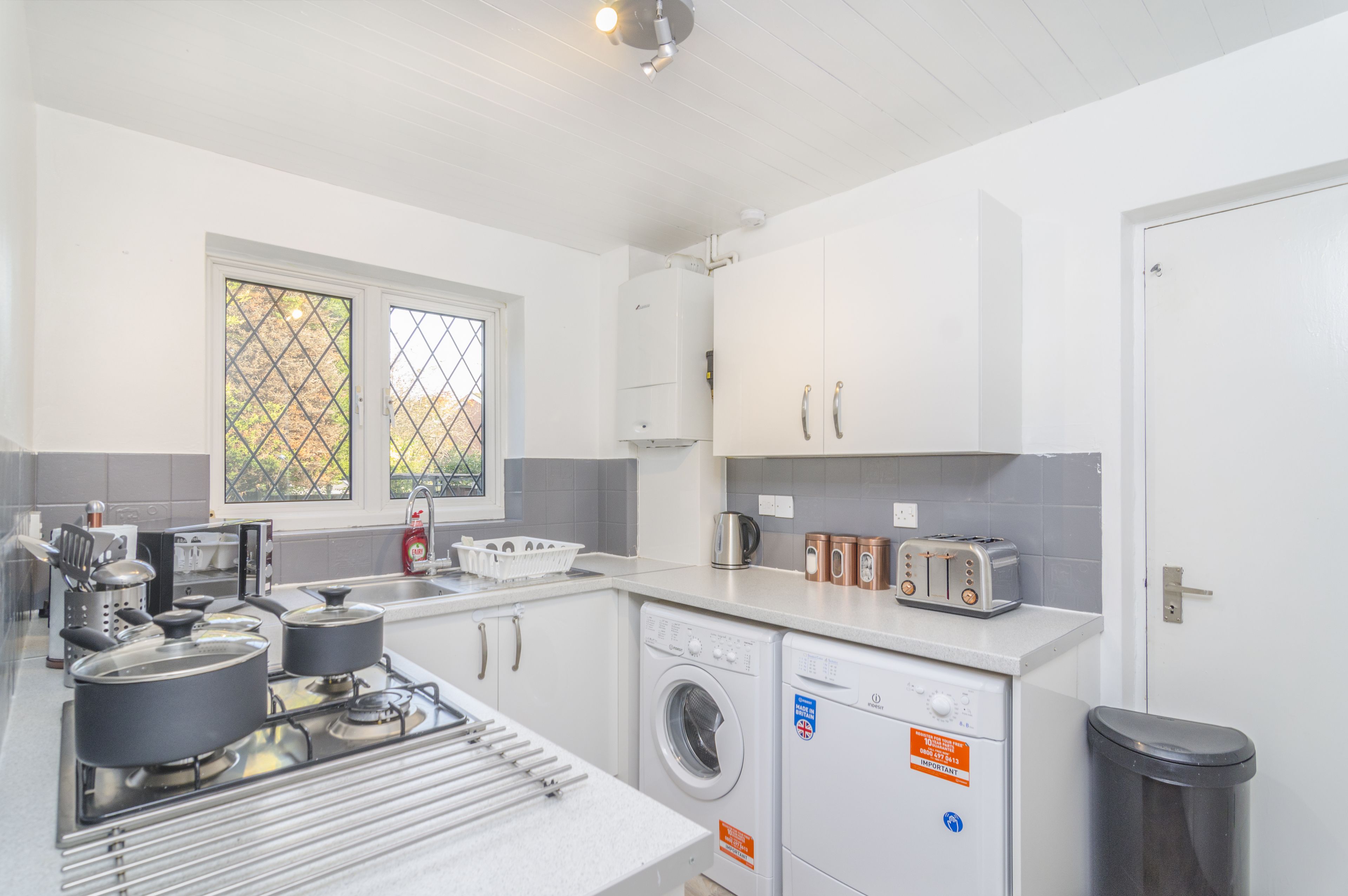 컴포트 하우스, 침실 3개, 주방 | 전용 주방 | 대용량 냉장고, 전자레인지, 오븐, 쿡탑