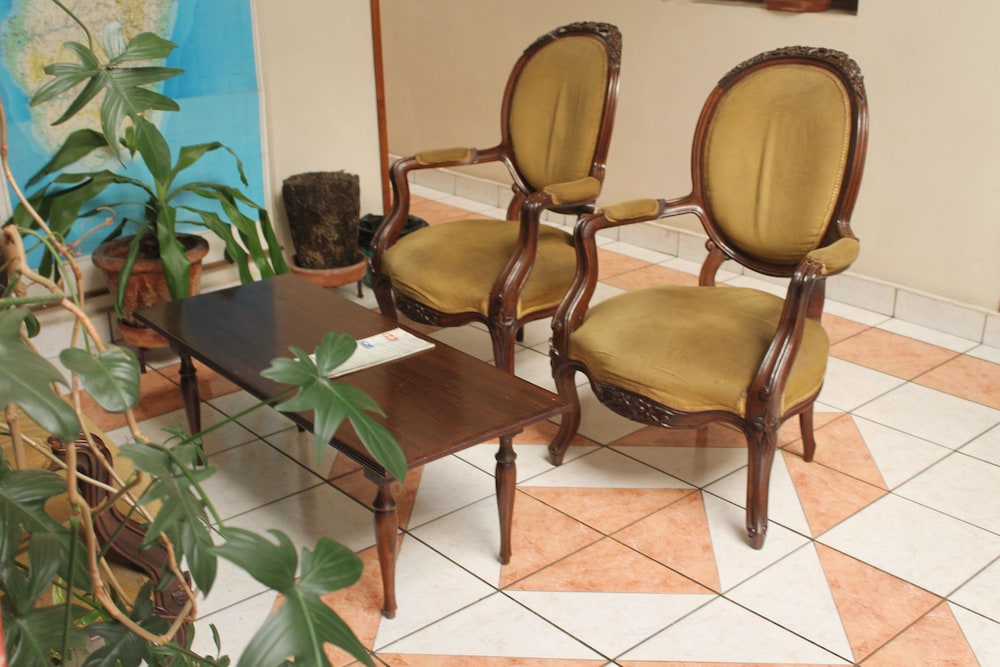 Tana-Jacaranda Hotel by null