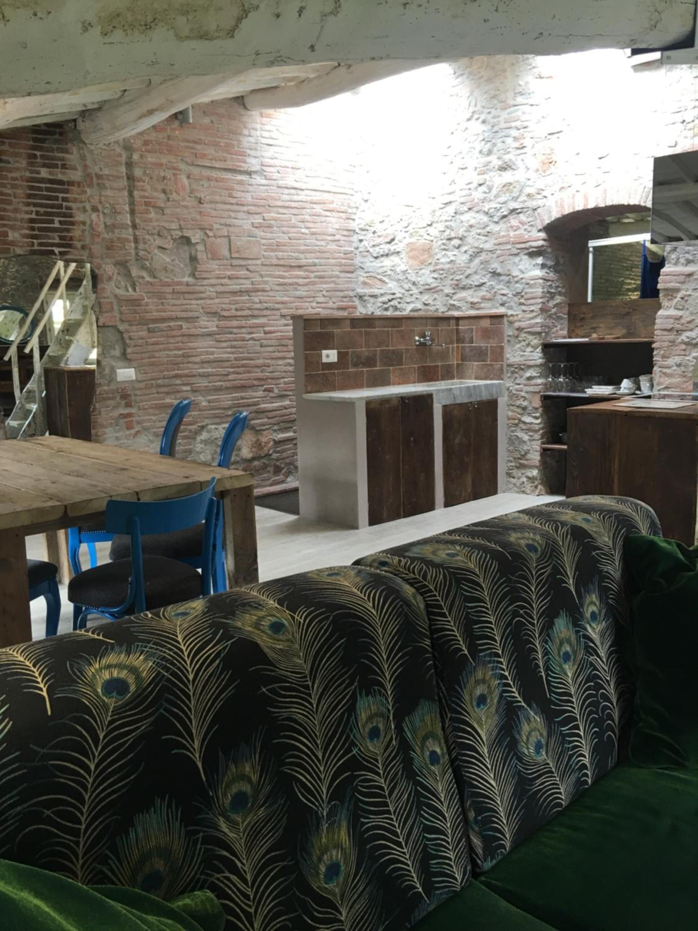 Foto - Inside the Wall