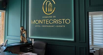 Logis HĂŽtel-Restaurant Domaine de Montecristo et GĂźte l'Ăvasion DantĂšs