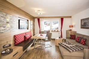 Apartment, 1 Bedroom (Roter Stein II) | Living room | Flat-screen TV, DVD player