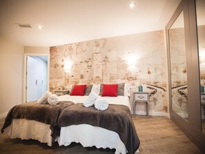 3 Schlafzimmer, Internetzugang, Bettwäsche