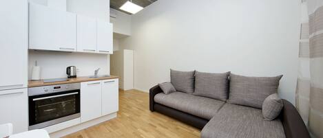 Télévision à écran plat de 42 cm avec chaßnes par cùble