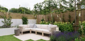 House (3 Bedrooms) | Balcony - Stunning 3 Bedroom Family Home in Kensal Rise (London)