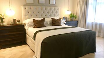 3 bedrooms, free cribs/infant beds