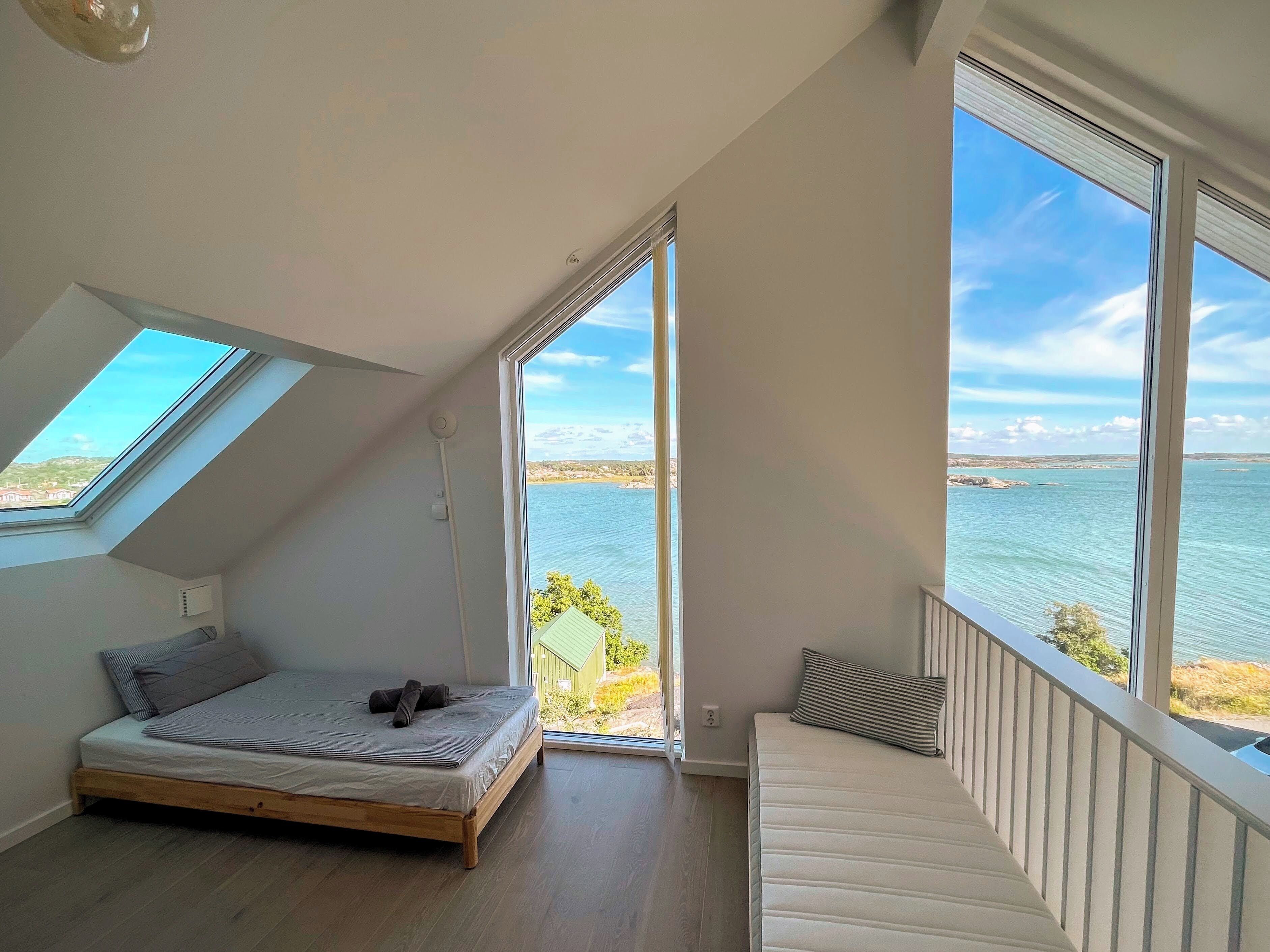 2 Schlafzimmer, Schreibtisch, Bügeleisen/Bügelbrett, Reisekinderbett