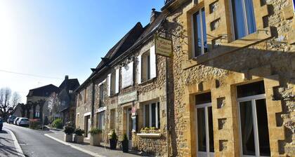 Fully renovated village apartment close to local sights