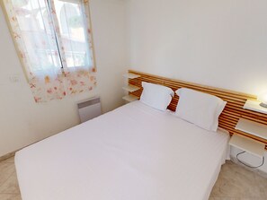 2 camere, Wi-Fi gratuito, lenzuola