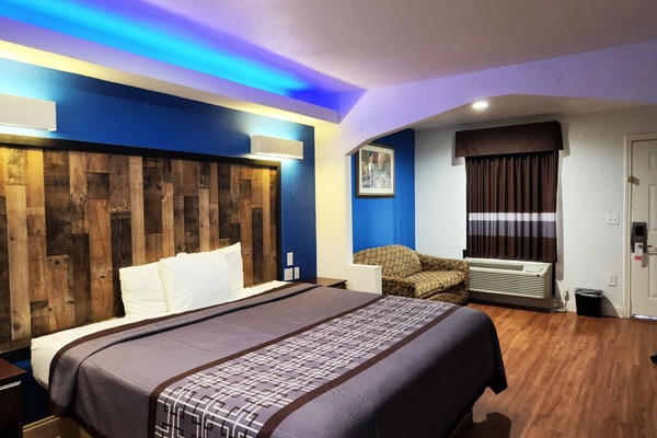 Premium bedding, down comforters, memory foam beds, desk