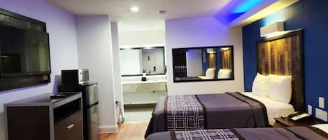 1 bedroom, premium bedding, down comforters, memory foam beds