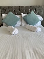 经  典双人房 | 客房服务设施