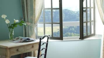 Premium Double Room, 1 Queen Bed, Mountain View | Premium bedding, individually decorated, individually furnished, desk