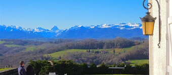 Clos Mirabel Manor B&B