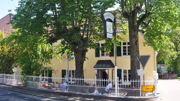 واجهة المنشأة