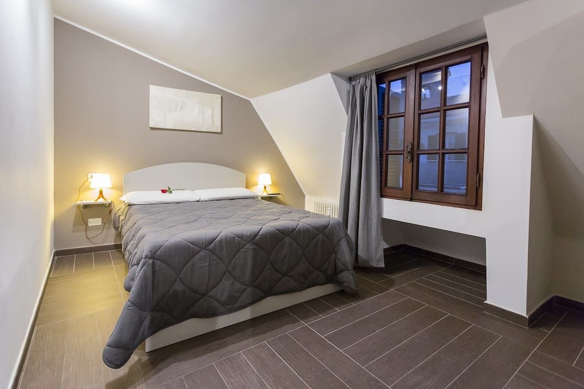 2 habitaciones, ropa de cama de alta calidad y cubrecamas