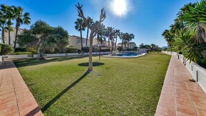 Property grounds - Bungalow rental in Calpe, MARGARET (Calpe)