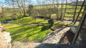 Standard Single Room, 1 Large Twin Bed, Garden View | Garden view - The Old Corn Mill (Kendal)