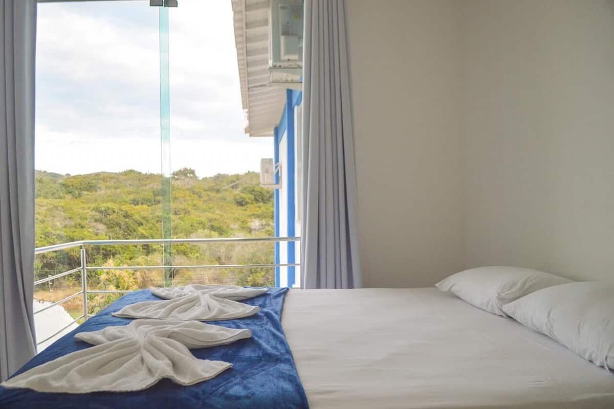Chambre Deluxe, 1 trĂšs grand lit, vue piscine