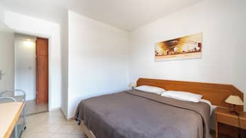 Minibar, in-room safe, desk, cots/infant beds