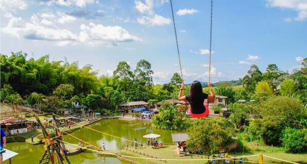 Children’s play area – outdoor