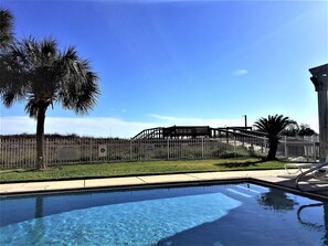 Outdoor pool, a heated pool - 3bdrm/3bath- BEACHFRONT AND 5 steps to TWO POOLS - sleeps 8! (Dauphin Island)