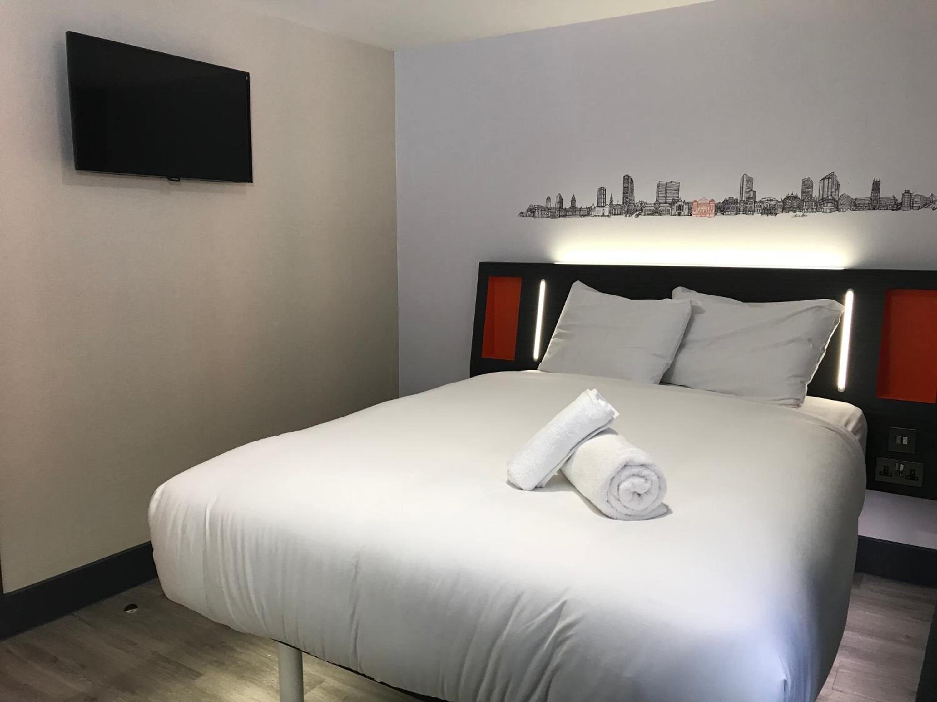 Photo - easyHotel Milton Keynes