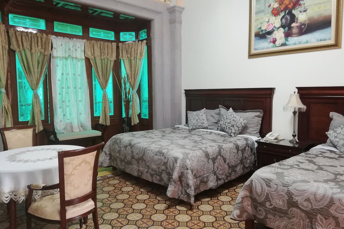 Junior Room, Multiple Beds | Soundproofing, iron/ironing board, free WiFi, bed sheets