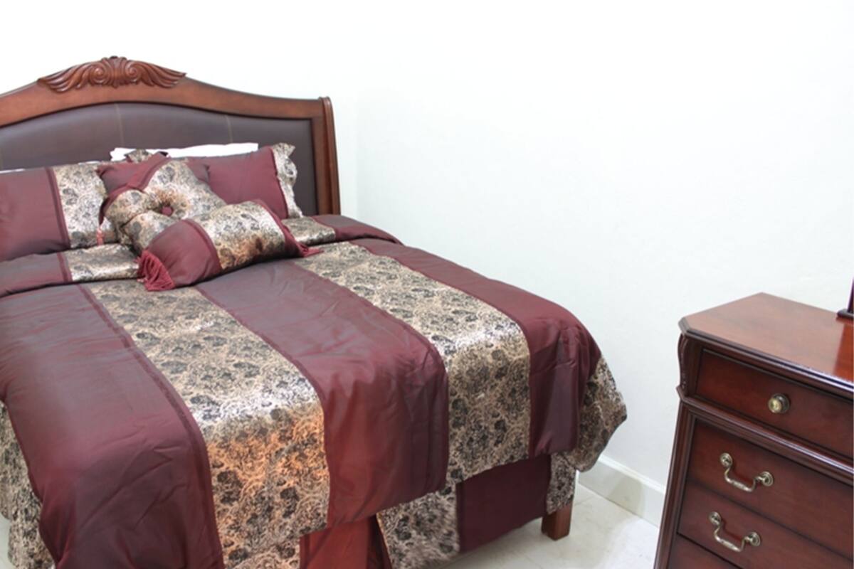 Basic Room, 1 Double Bed