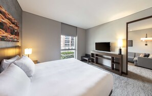 Premium bedding, down duvets, Select Comfort beds, minibar - Hyatt Place Bogota/Convention Center (Bogotá)