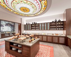 Dagelijks ontbijtbuffet inbegrepen