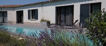 Vacation rental L'ISLE SUR LA SORGUE LS2-331