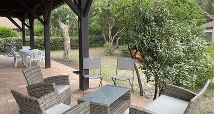 SEIGNOSSE.Villa LA FERME sur jardin pour 8 pers Ă 500m des plages