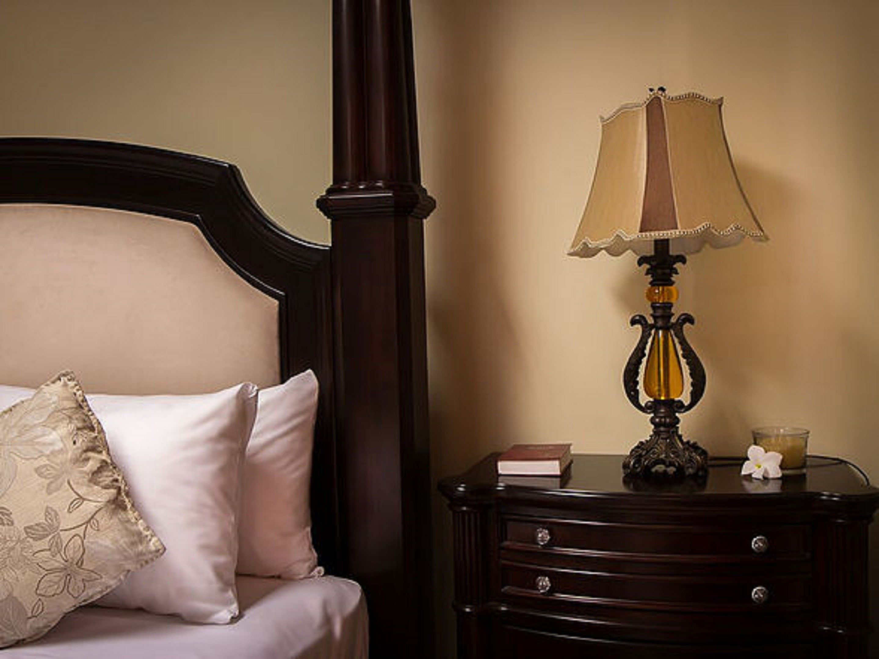 penthouse suite | blackout curtains, iron/ironing board, free wifi, bed sheets