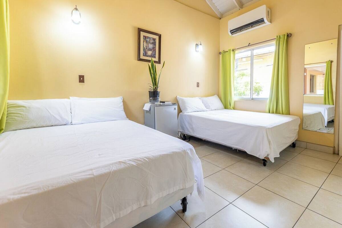 Standard Double | Minibar, blackout drapes, iron/ironing board (on request), WiFi (free)