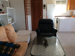 TV, fireplace, DVD player, books - Lovely Sea Mountain View Cottage (Torrox)