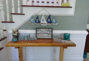 Interior entrance - Hilton Head House (Hilton Head Island)