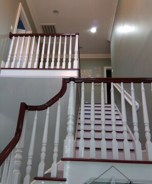 Staircase - Hilton Head House (Hilton Head Island)