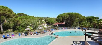 Appart charmant, accès terrain de boules