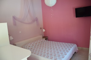 1 室のベッドルーム、WiFi、ベッドシーツ