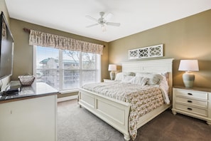 2 bedrooms, iron/ironing board, internet, bed sheets