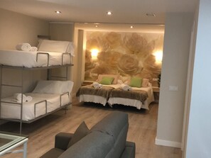 Internet, bed sheets