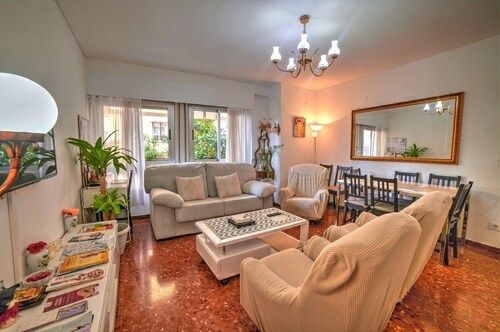 Apartment for 8 people with free Wifi, air conditioning - SPECIAL OFFER.